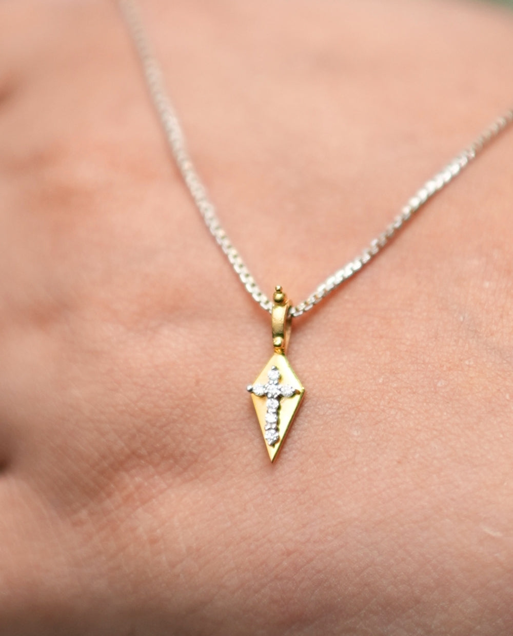 Cross Diamond Thali