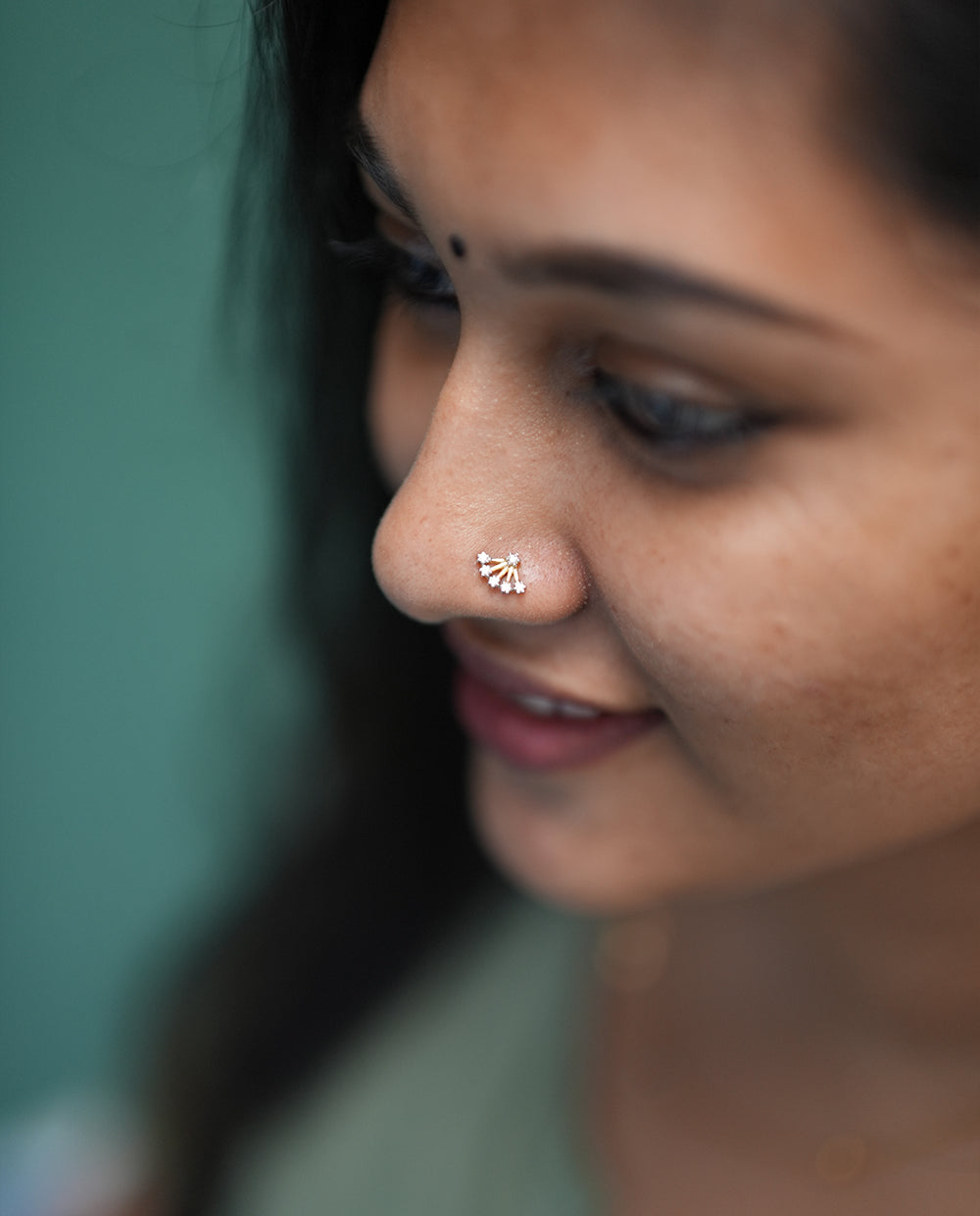 Shinning Diamond Nosepins-18K
