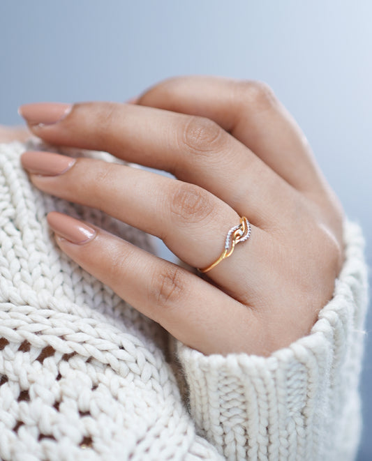Ladies Elegent Diamond Ring-18K