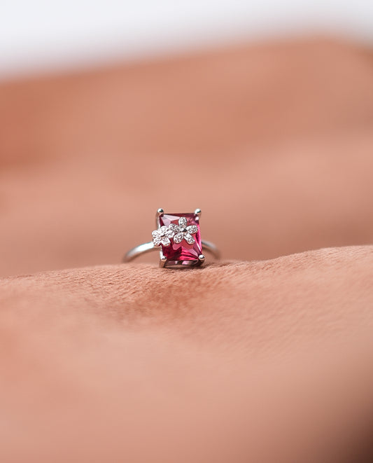Silver Ladies Princess Cut Ring-925