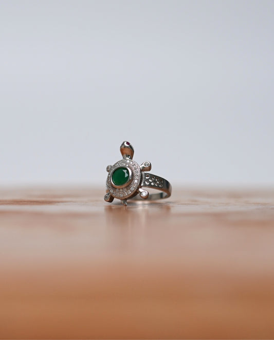 Silver Green Stone Tortoise Ring -925 Silver