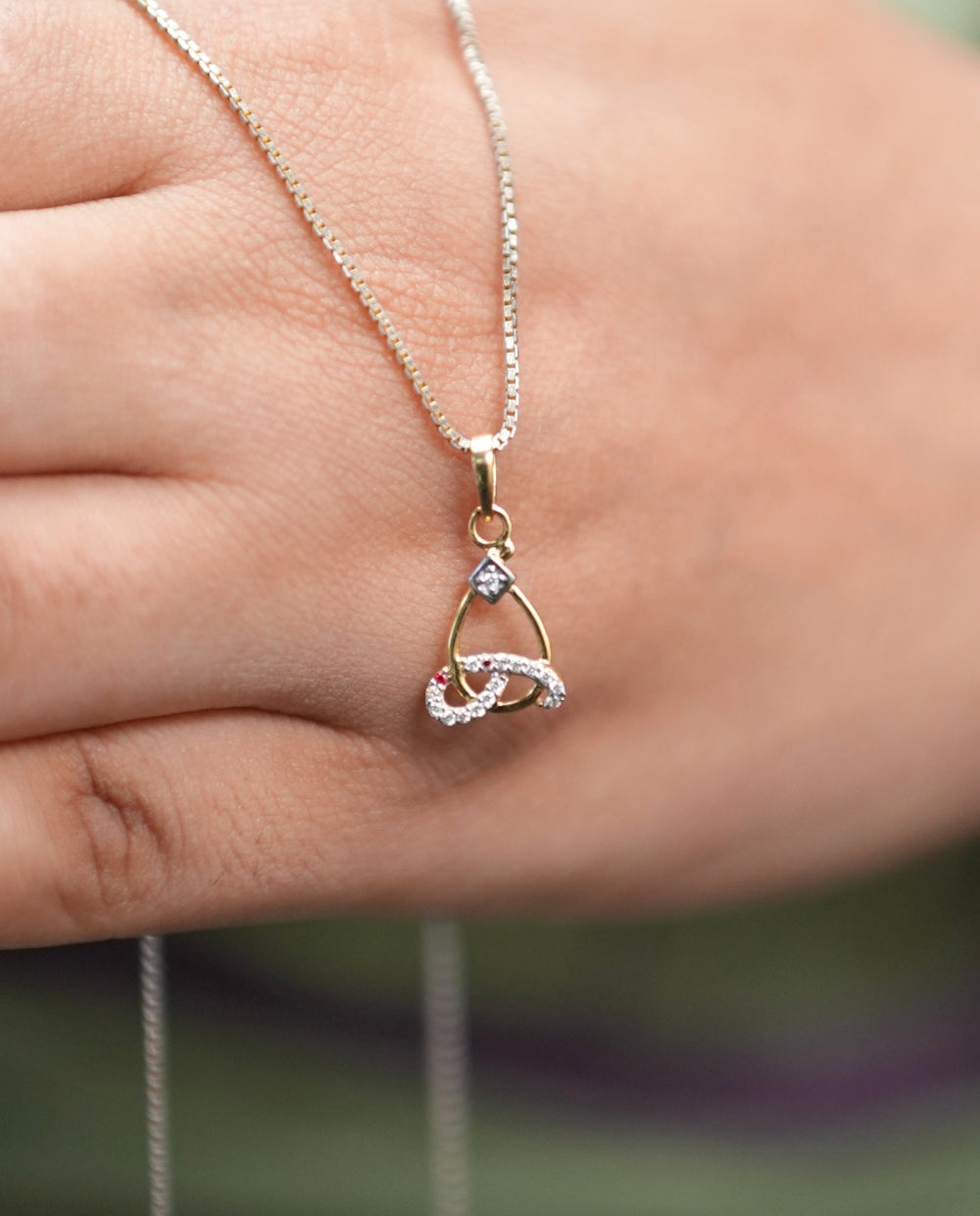 Diamond Pendant For Ladies