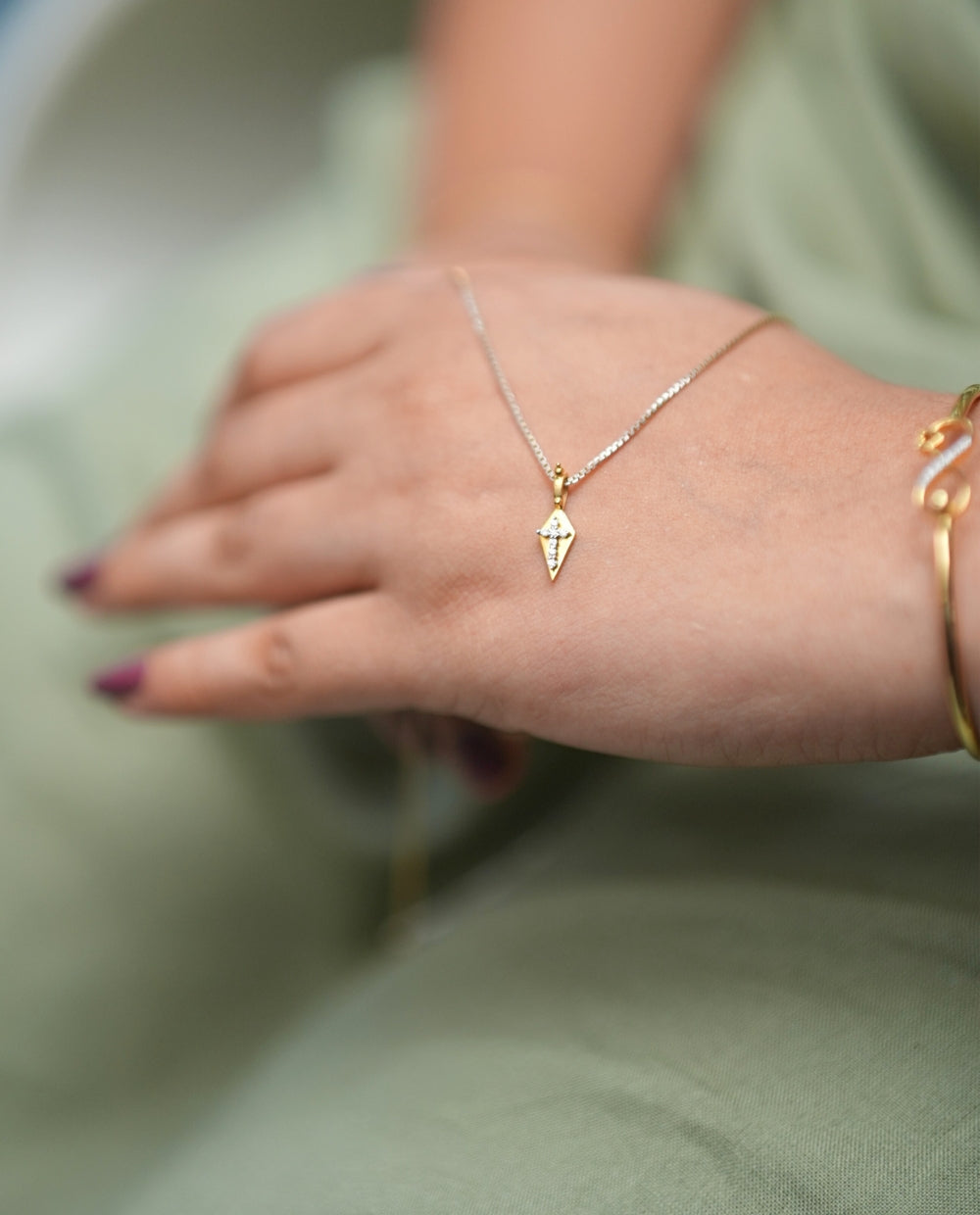 Cross Diamond Thali
