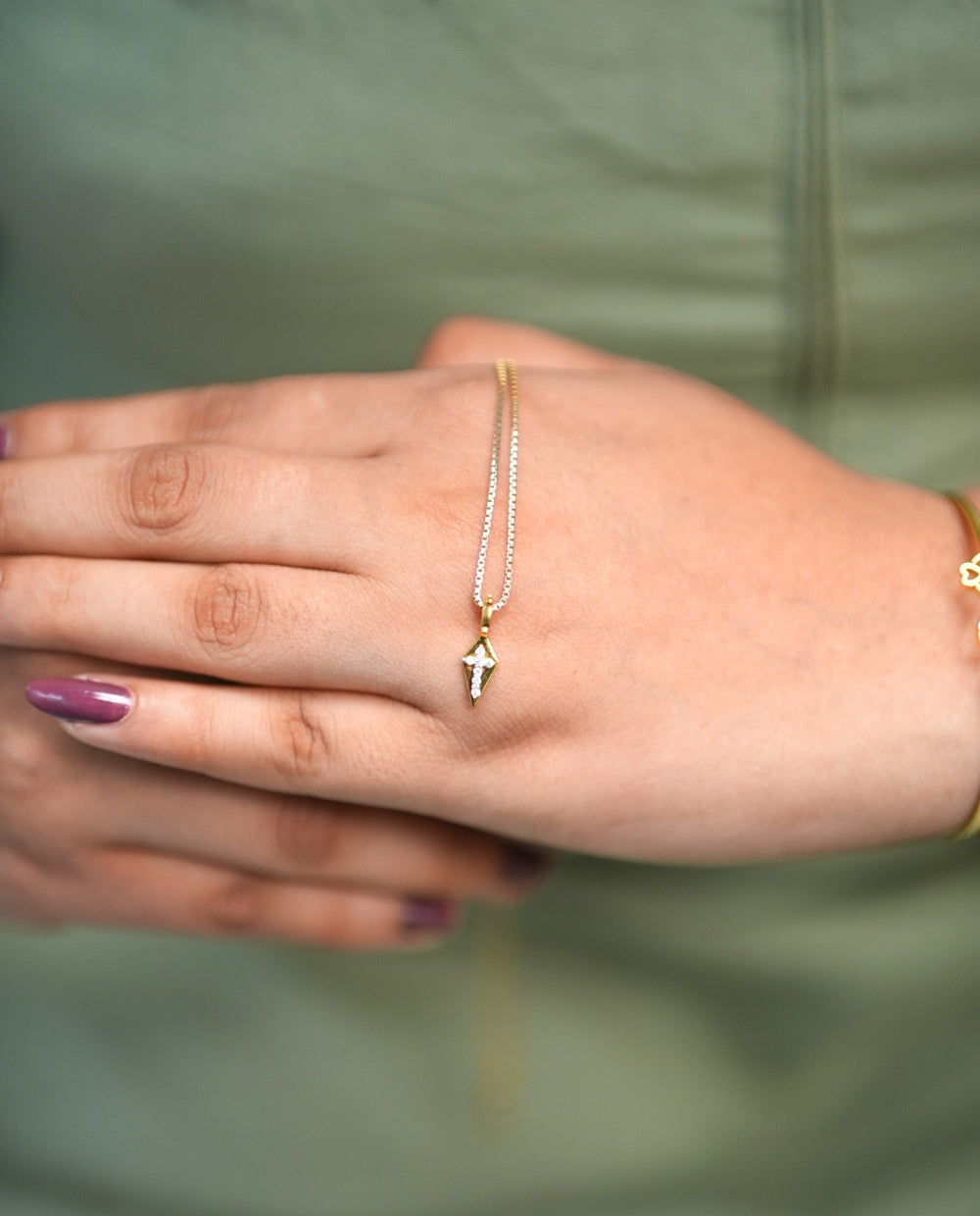 Cross Diamond Thali